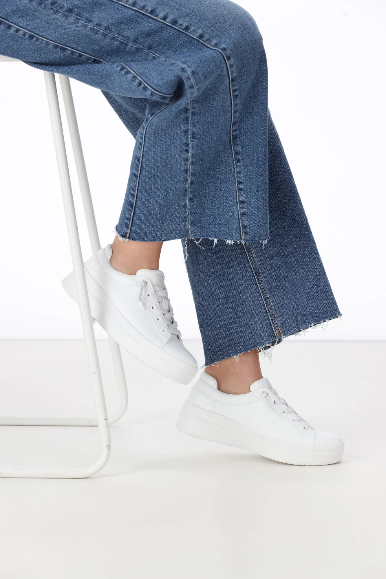 Bobs By Skechers D'vine Sky Main Step Sneaker White