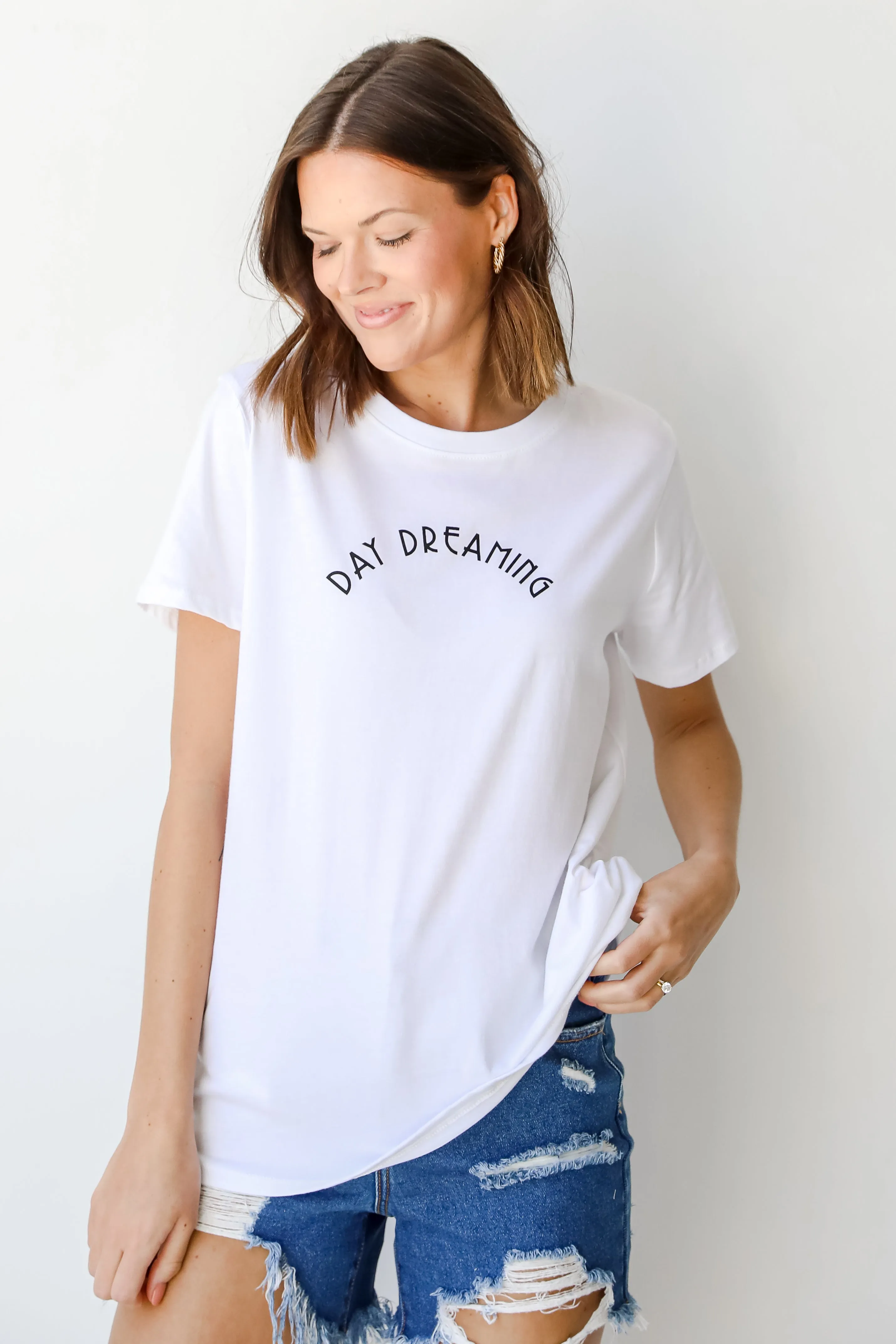 FINAL SALE - Day Dreaming Graphic Tee