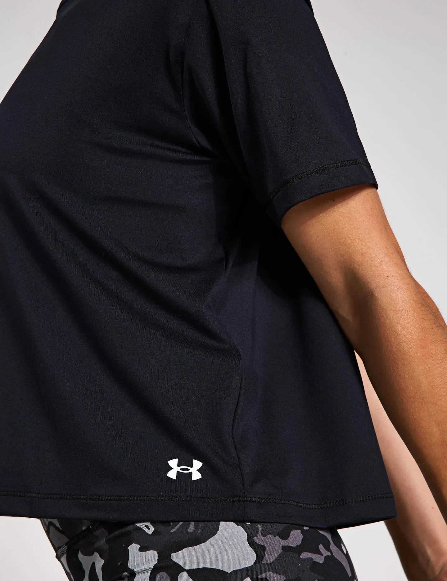 Motion Short Sleeve - Black/White