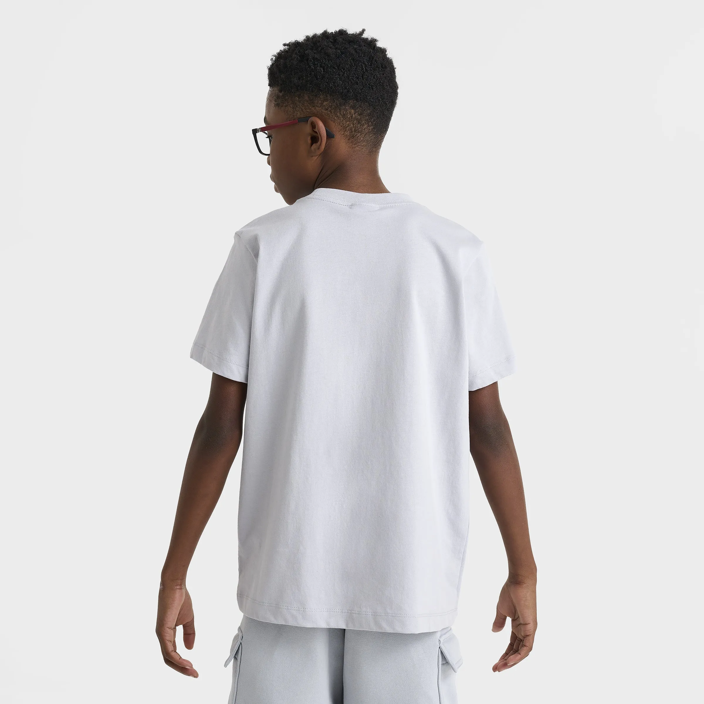 Nike Sportswear Junior Boys' SI Graphic T-Shirt / Wolf Grey