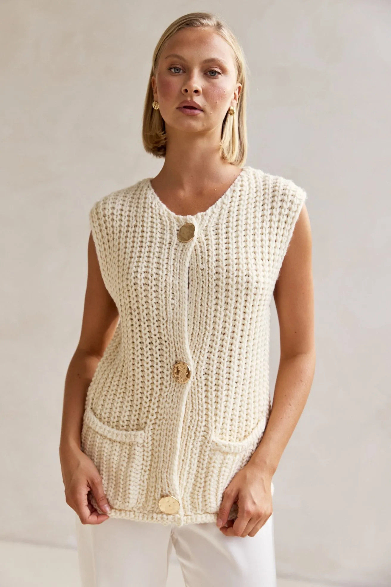 Zarlie Knit Vest (Cream)